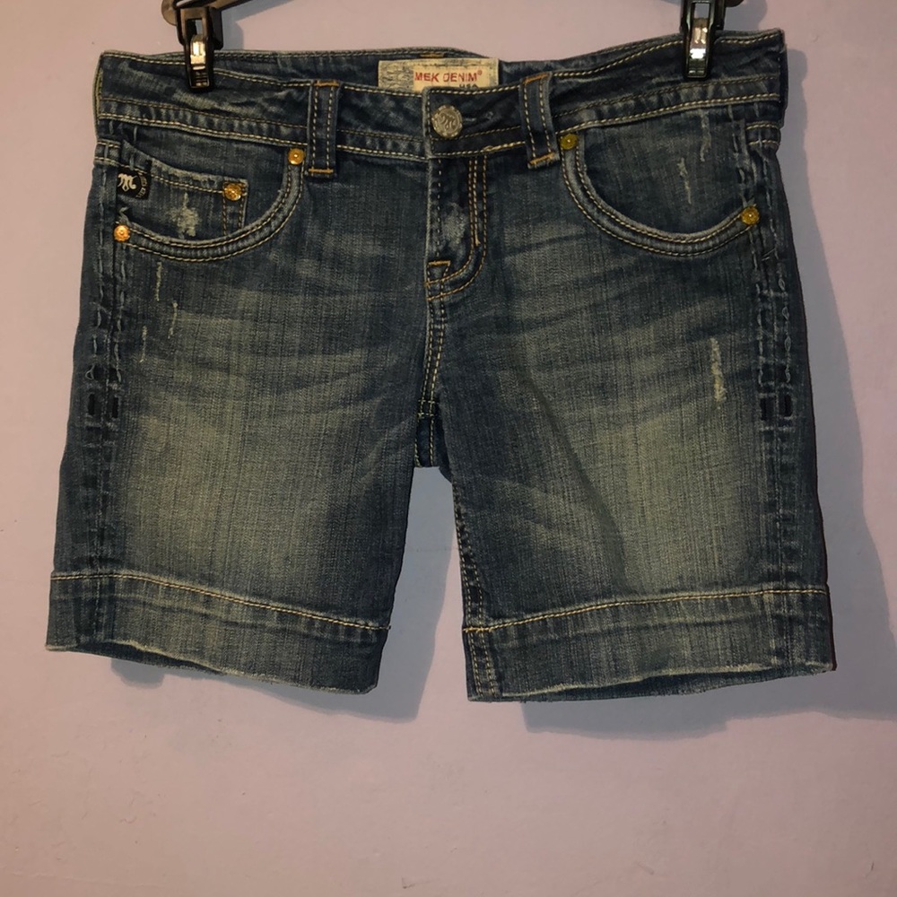 MEK shorts